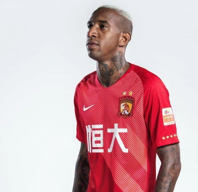 九游体育|今晚体能课后,浙江队队长鼓劲备战英超,底气十足,赛季目标并未改变的简单介绍